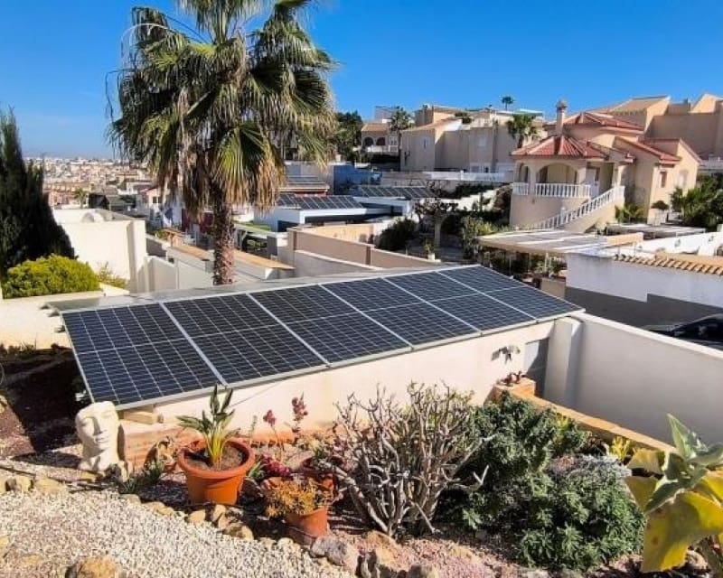 4 soverom Villa til salgs i La Marquesa med svømmebasseng - € 375 000 (Ref: 9724948)