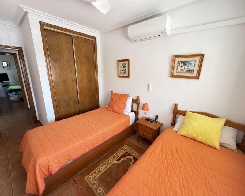 3 bedroom Bungalow for sale in La Zenia with pool - € 289,000 (Ref: 9724949)