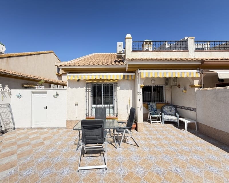 3 bedroom Bungalow for sale in La Zenia with pool - € 289,000 (Ref: 9724949)