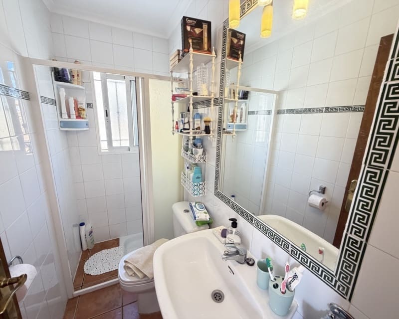 3 bedroom Bungalow for sale in La Zenia with pool - € 289,000 (Ref: 9724949)