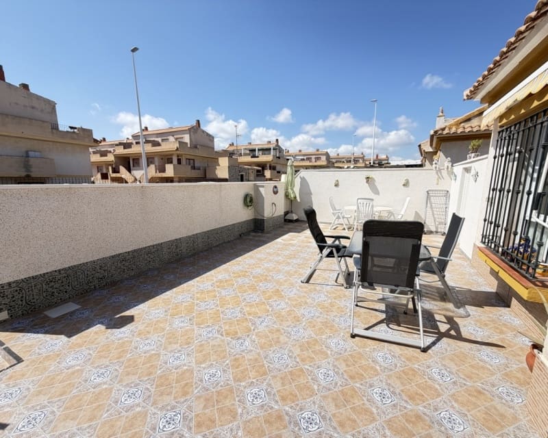 3 bedroom Bungalow for sale in La Zenia with pool - € 289,000 (Ref: 9724949)