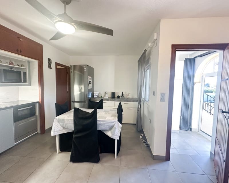 1 bedroom Apartment for sale in Villamartin with pool - € 115,000 (Ref: 9724955)