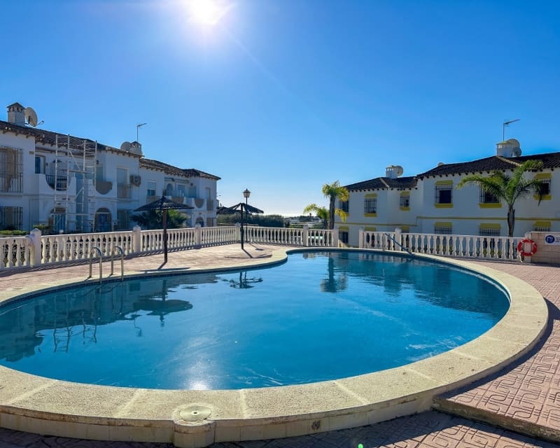 1 bedroom Apartment for sale in Villamartin with pool - € 115,000 (Ref: 9724955)