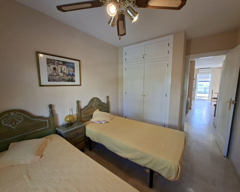 2 bedroom Bungalow for sale in Villamartin with pool - € 229,000 (Ref: 9724956)