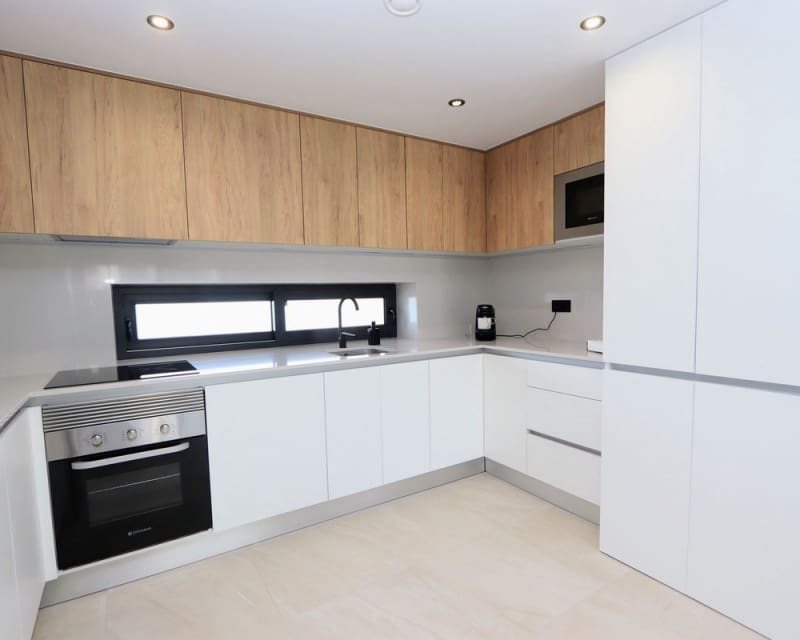 Apartamento de 2 habitaciones en Los Alcázares en venta con piscina - 248.000 € (Ref: 9725070)