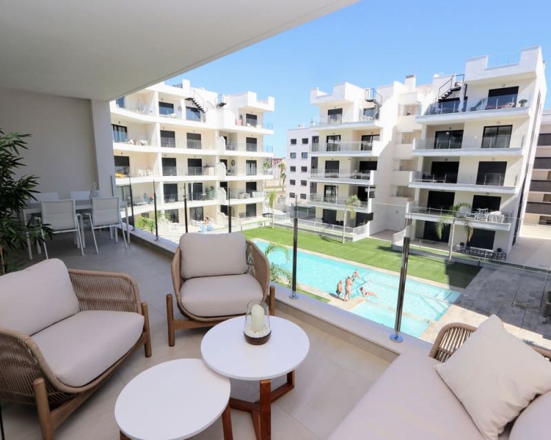 Apartamento de 2 habitaciones en Los Alcázares en venta con piscina - 248.000 € (Ref: 9725070)