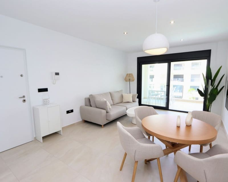 Apartamento de 2 habitaciones en Los Alcázares en venta con piscina - 248.000 € (Ref: 9725070)