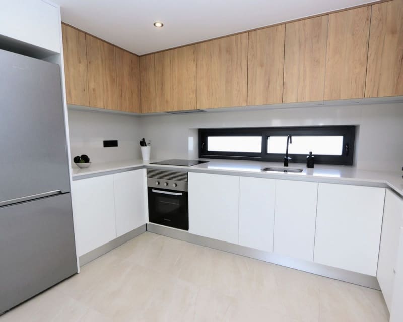 Apartamento de 2 habitaciones en Los Alcázares en venta con piscina - 248.000 € (Ref: 9725070)