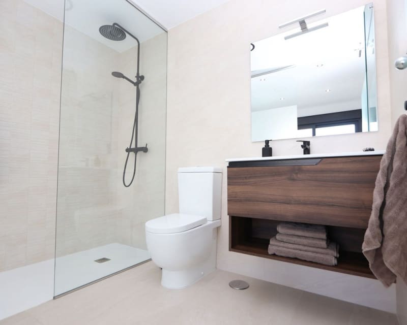 Apartamento de 2 habitaciones en Los Alcázares en venta con piscina - 248.000 € (Ref: 9725070)