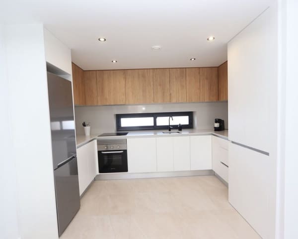 Apartamento de 2 habitaciones en Centro, Los Alcázares en venta con piscina - 248.000 € (Ref: 9725070)