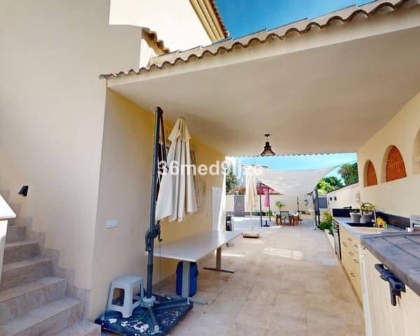 5 chambre Villa/Maison à vendre à Los Narejos, Los Alcázares - 649 000 € (Ref: 9725072)