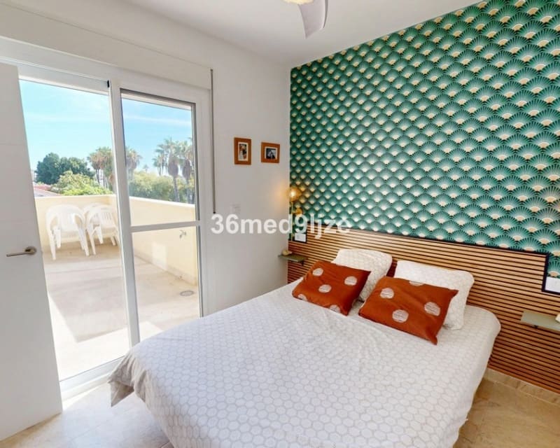 5 bedroom Villa for sale in Los Narejos - € 649,000 (Ref: 9725072)