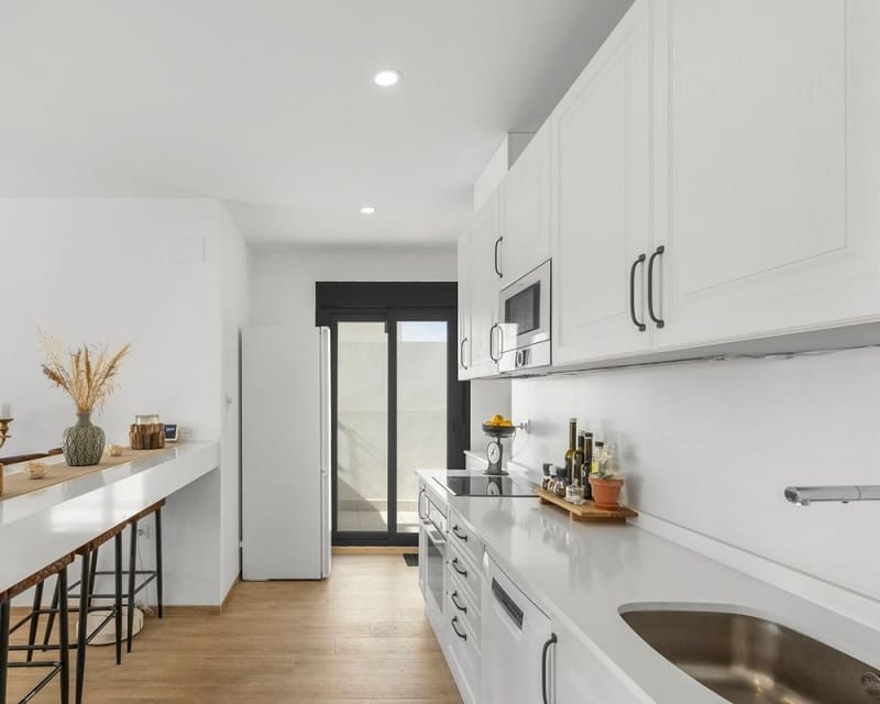 2 quarto Apartamento para venda em Los Alcazares com piscina - 264 900 € (Ref: 9725073)