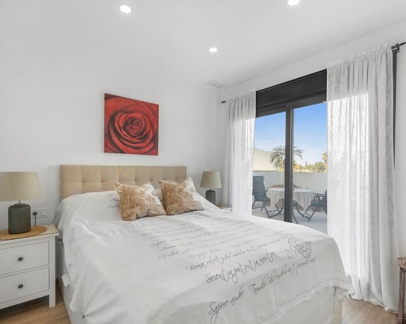 2 quarto Apartamento para venda em Los Alcazares com piscina - 264 900 € (Ref: 9725073)