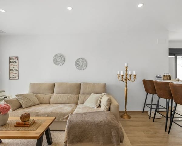 2 quarto Apartamento para venda em Centro, Los Alcázares com piscina - 264 900 € (Ref: 9725073)