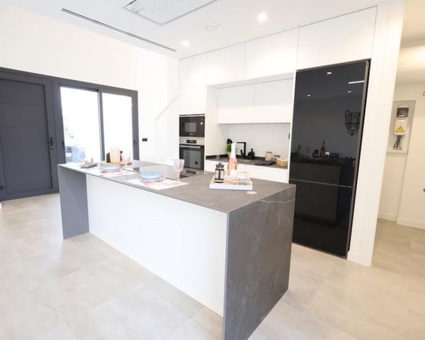 3 chambre Villa/Maison à vendre à Torre-Pacheco avec piscine - 439 000 € (Ref: 9725075)