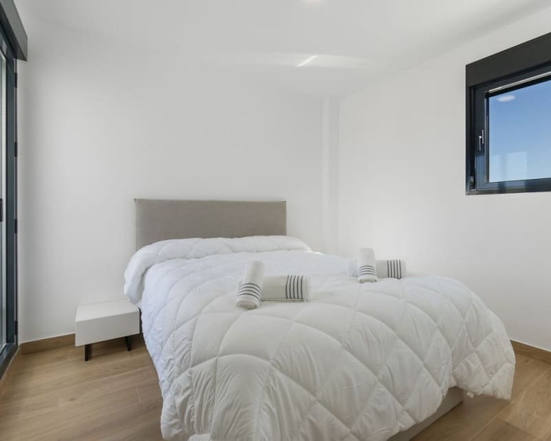 3 soveværelse Villa til salg i Los Alcazares med swimmingpool - € 450.000 (Ref: 9725076)