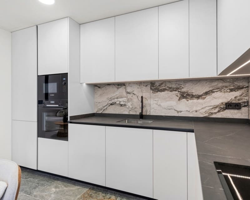 Chalet de 4 habitaciones en Torre de la Horadada en venta con piscina - 698.000 € (Ref: 9725077)