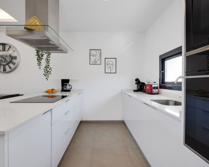 3 quarto Moradia para venda em Los Montesinos com piscina - 369 900 € (Ref: 9725079)