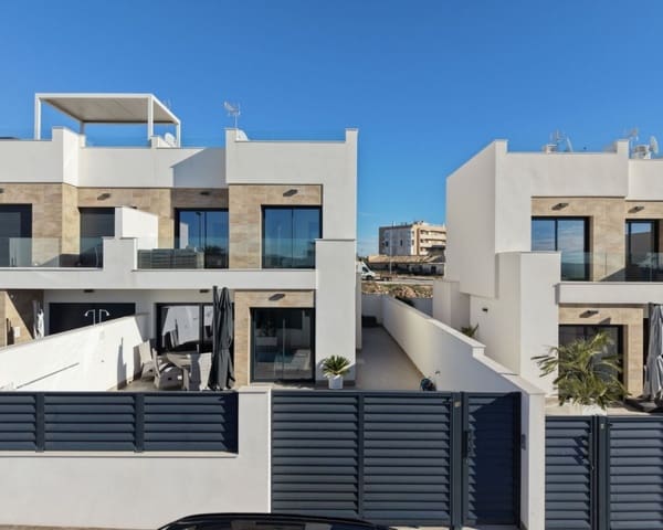 3 quarto Moradia para venda em Los Montesinos com piscina - 369 900 € (Ref: 9725079)