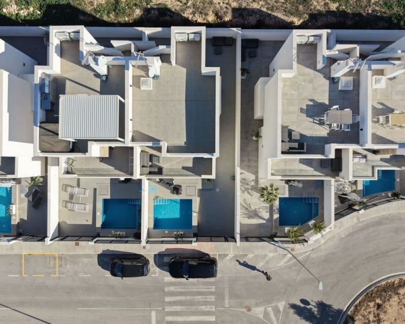 3 quarto Moradia para venda em Los Montesinos com piscina - 369 900 € (Ref: 9725079)