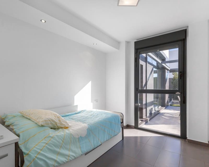 3 soverom Villa til salgs i Algorfa med svømmebasseng - € 349 900 (Ref: 9725080)