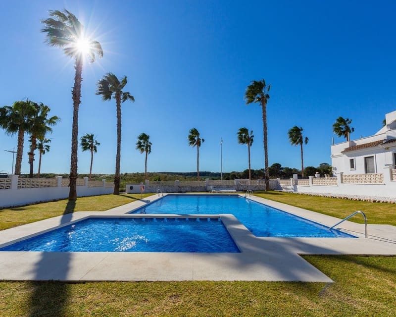 3 soverom Villa til salgs i Algorfa med svømmebasseng - € 349 900 (Ref: 9725080)