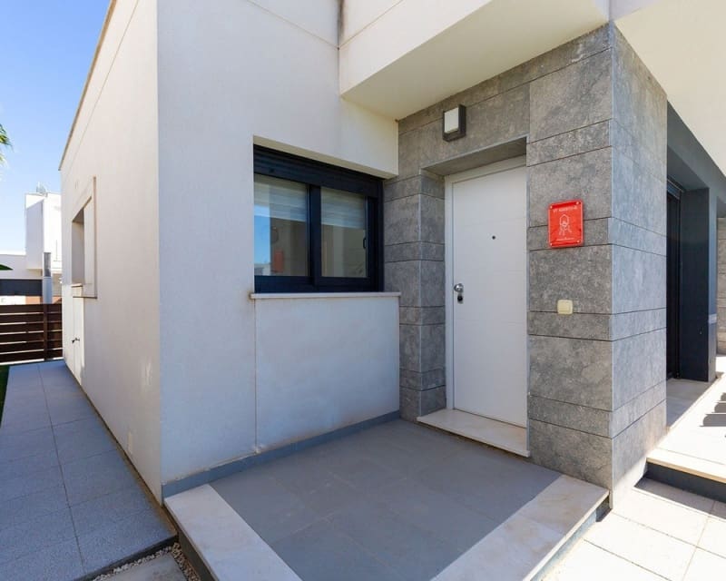 3 chambre Villa/Maison à vendre à Los Montesinos avec piscine - 379 000 € (Ref: 9725081)