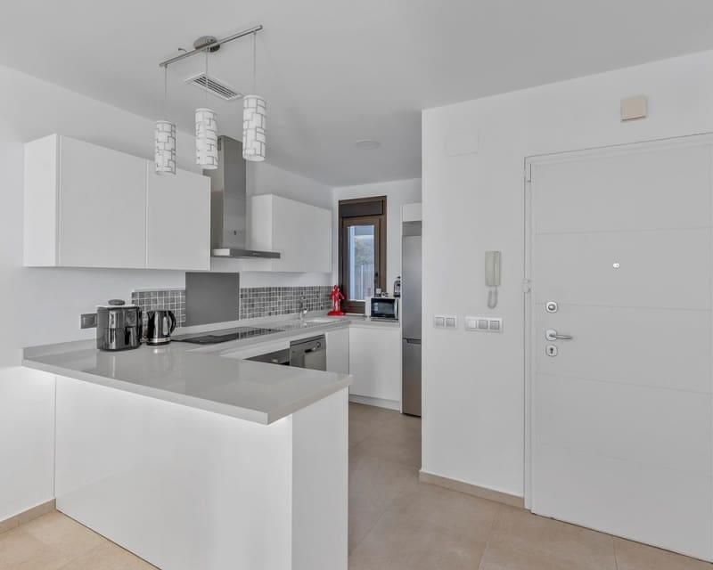 3 makuuhuone Huvila myytävänä paikassa Los Montesinos mukana uima-altaan - 449 900 € (Ref: 9725082)