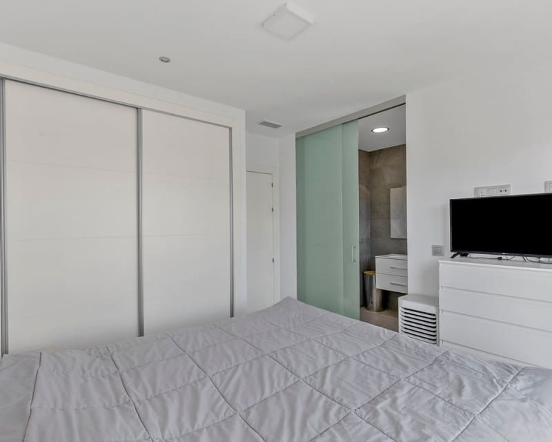 3 makuuhuone Huvila myytävänä paikassa Los Montesinos mukana uima-altaan - 449 900 € (Ref: 9725082)