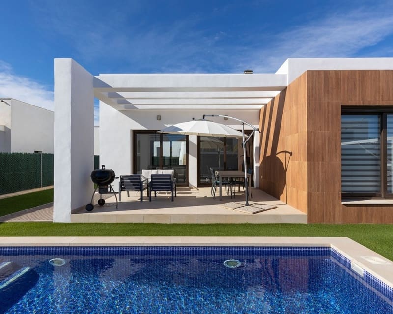 3 makuuhuone Huvila myytävänä paikassa Los Montesinos mukana uima-altaan - 449 900 € (Ref: 9725082)