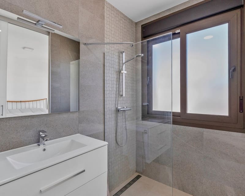 3 makuuhuone Huvila myytävänä paikassa Los Montesinos mukana uima-altaan - 449 900 € (Ref: 9725082)