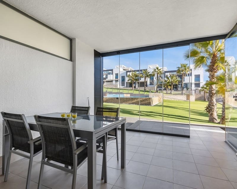 2 slaapkamer Appartement te koop in Orihuela Costa met zwembad - € 274.900 (Ref: 9725083)