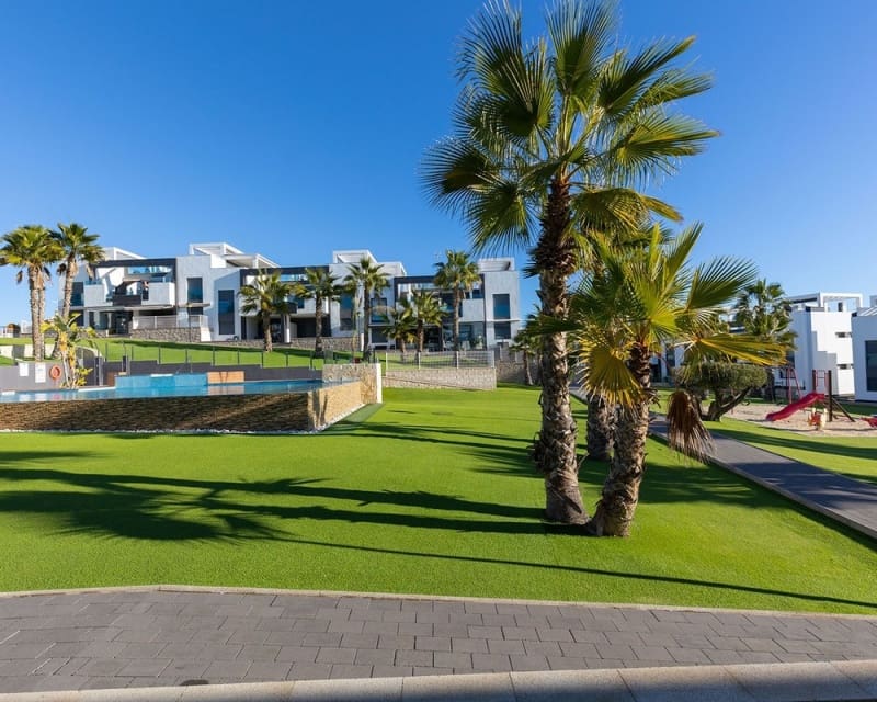 2 slaapkamer Appartement te koop in Orihuela Costa met zwembad - € 274.900 (Ref: 9725083)