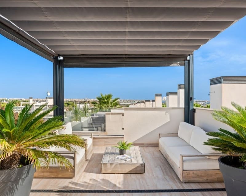 5 makuuhuone Huvila myytävänä paikassa Cabo Roig - 829 000 € (Ref: 9725086)