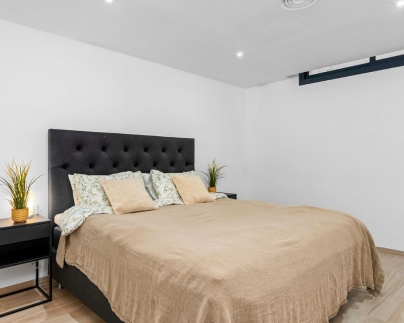 5 makuuhuone Huvila myytävänä paikassa Cabo Roig - 829 000 € (Ref: 9725086)