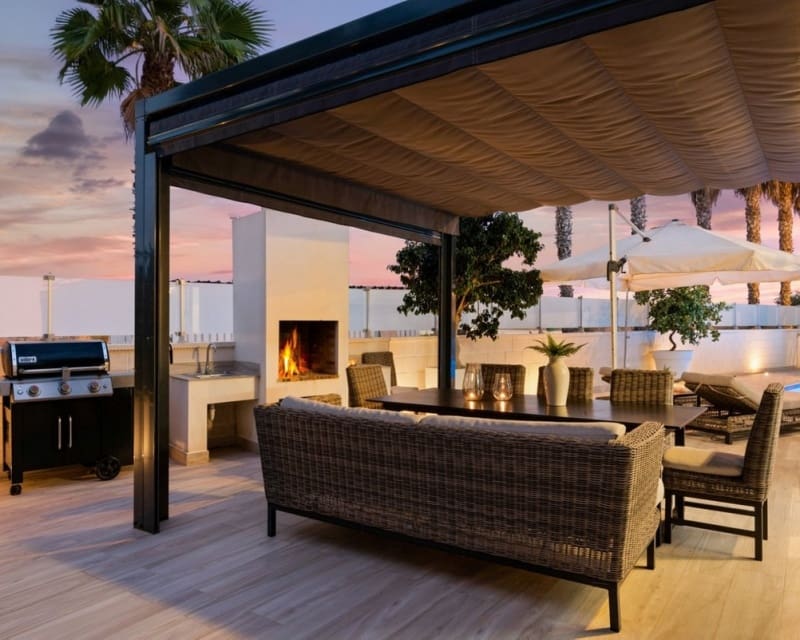 5 makuuhuone Huvila myytävänä paikassa Cabo Roig - 829 000 € (Ref: 9725086)