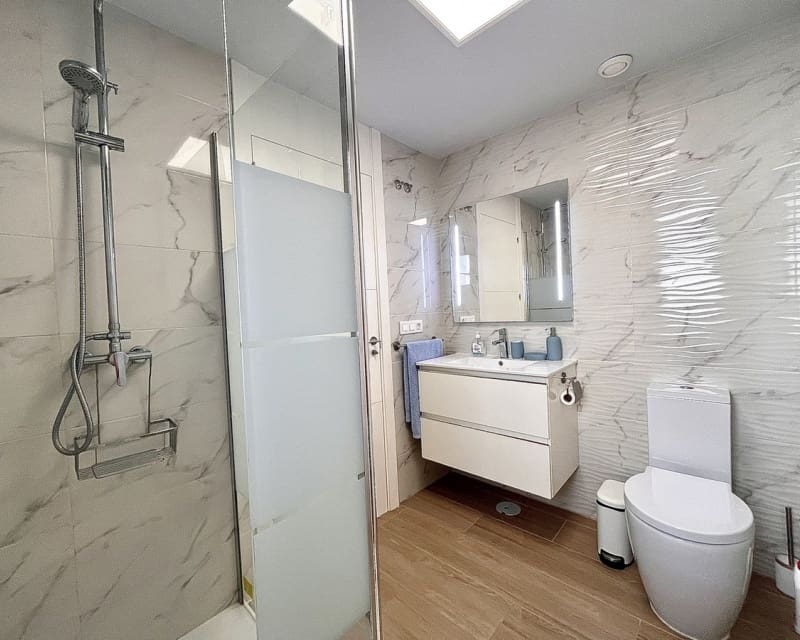 2 bedroom Apartment for sale in Villamartin - € 249,900 (Ref: 9725087)