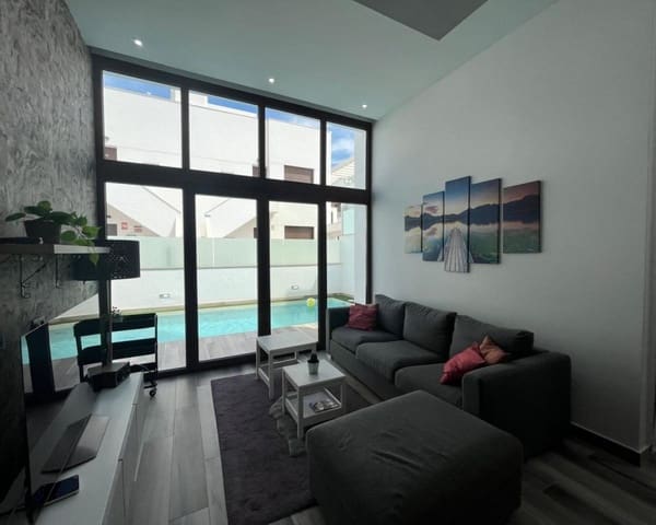 3 makuuhuone Huvila myytävänä paikassa Los Balcones - 479 000 € (Ref: 9725089)