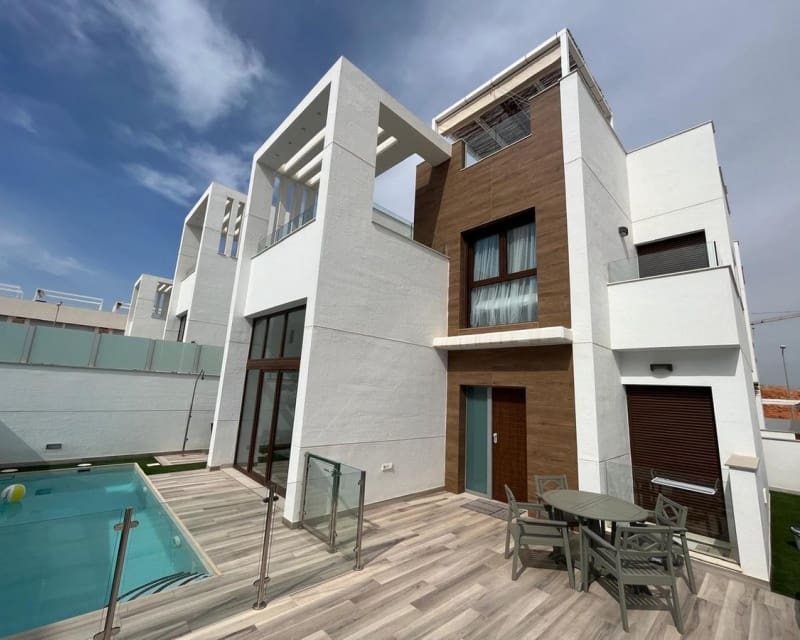 3 makuuhuone Huvila myytävänä paikassa Los Balcones - 479 000 € (Ref: 9725089)