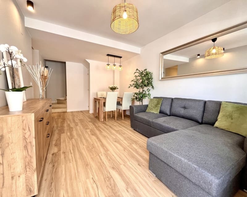 3 slaapkamer Huis te koop in Playa Flamenca - € 288.000 (Ref: 9725090)