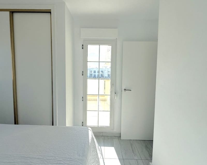 2 sypialnia Dom na sprzedaż w La Zenia z basenem - 339 000 € (Ref: 9725092)