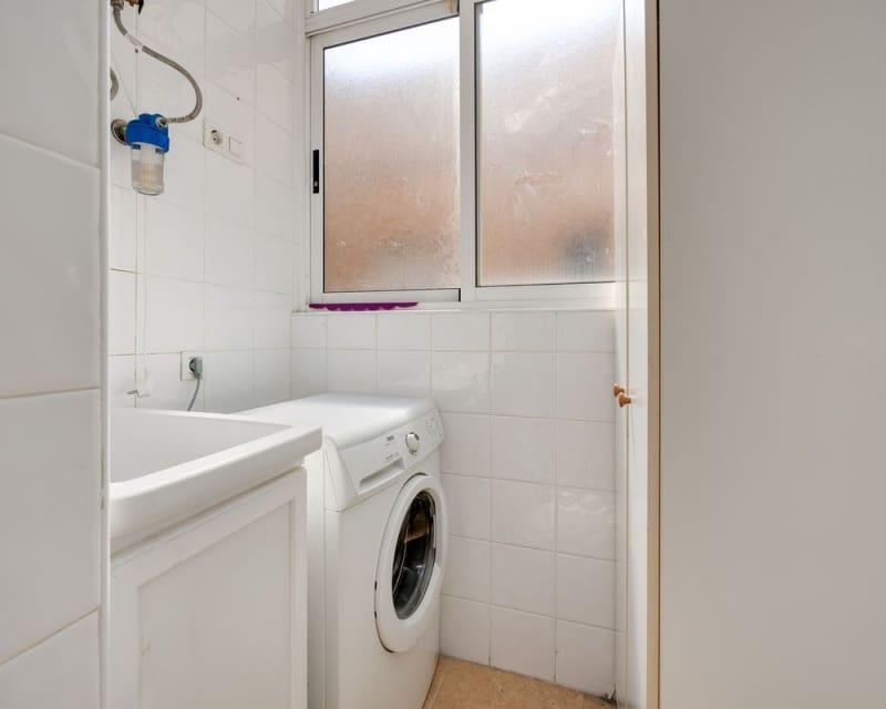 3 bedroom Apartment for sale in Jacarilla - € 119,000 (Ref: 9725094)