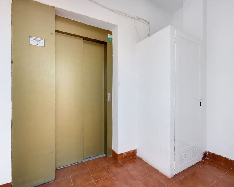 3 bedroom Apartment for sale in Jacarilla - € 119,000 (Ref: 9725094)