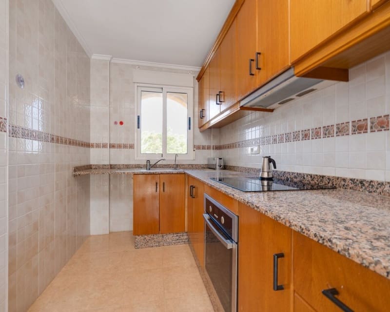 3 bedroom Apartment for sale in Jacarilla - € 119,000 (Ref: 9725094)