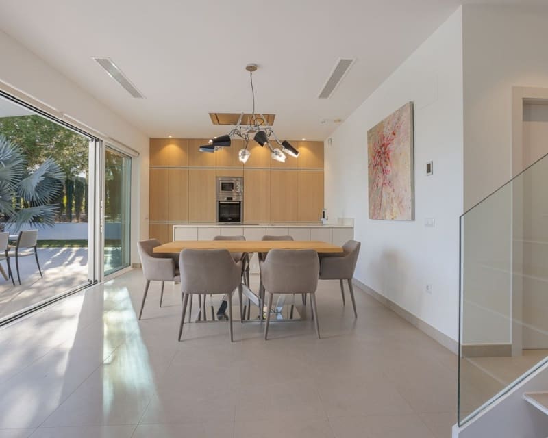 4 bedroom Villa for sale in Las Colinas Golf with pool - € 995,000 (Ref: 9725095)