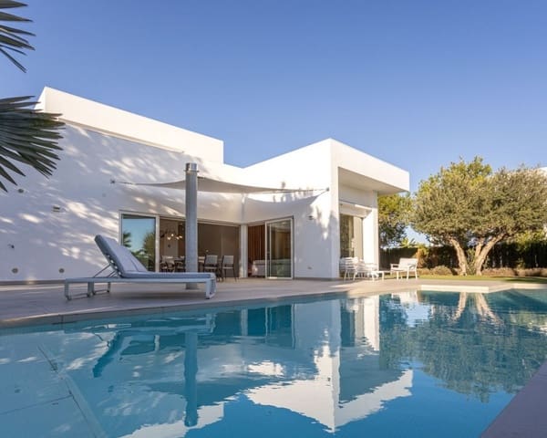 4 soveværelse Villa til salg i Las Colinas Golf, Orihuela med swimmingpool - € 995.000 (Ref: 9725095)
