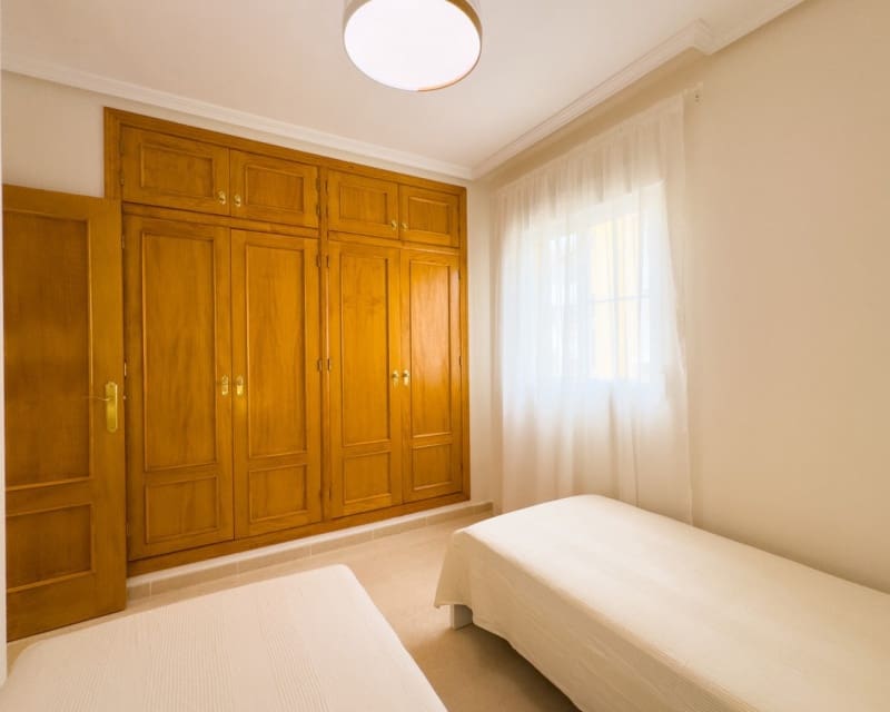 2 bedroom Apartment for sale in Cabo Roig with pool - € 169,000 (Ref: 9725096)