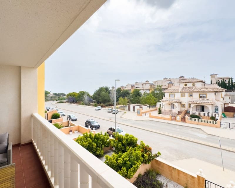 2 bedroom Apartment for sale in Cabo Roig with pool - € 169,000 (Ref: 9725096)