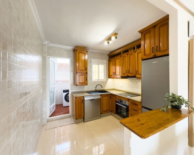 2 bedroom Apartment for sale in Cabo Roig with pool - € 169,000 (Ref: 9725096)